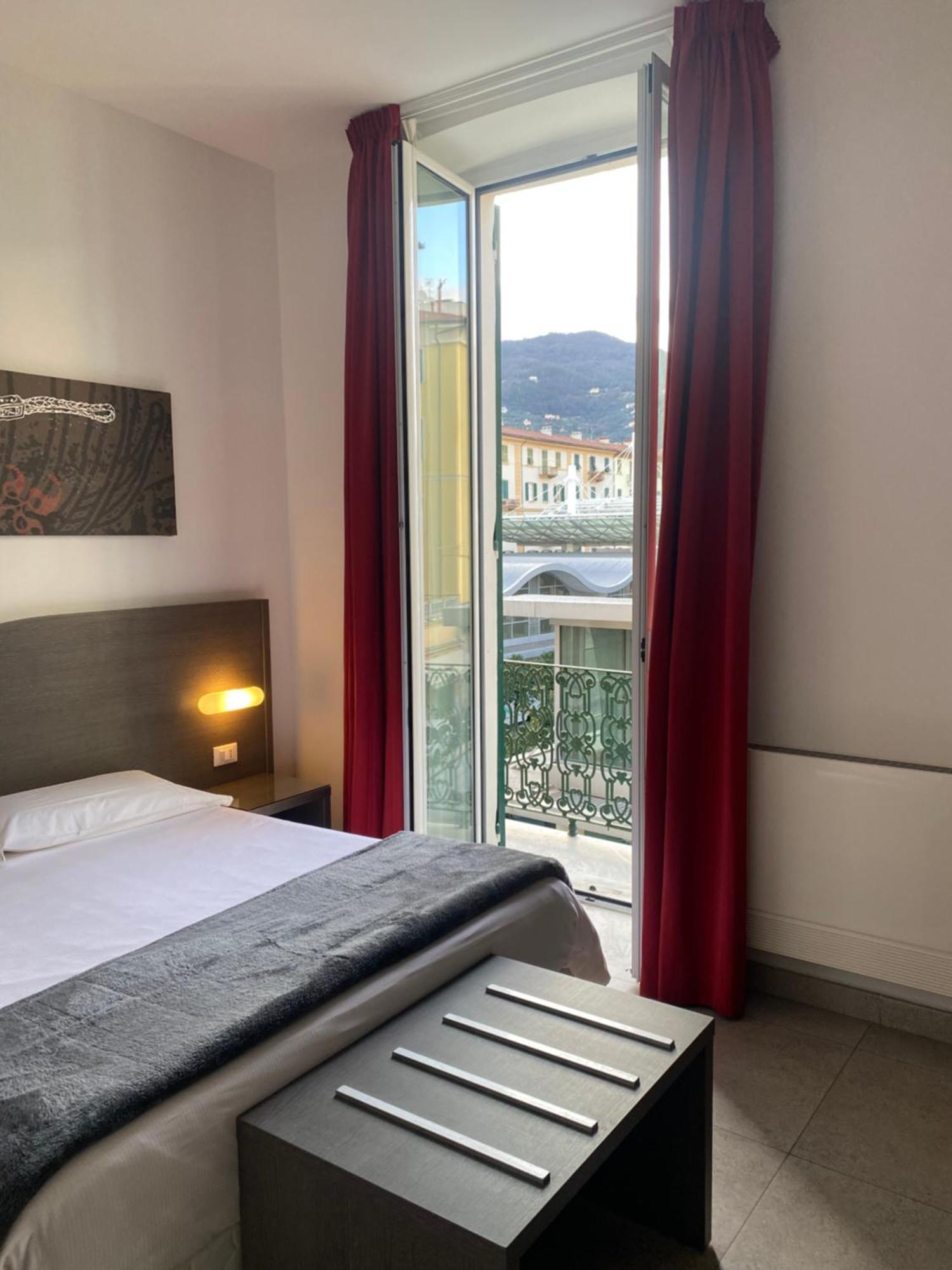 54 Rosselli Rooms La Spezia Exterior foto
